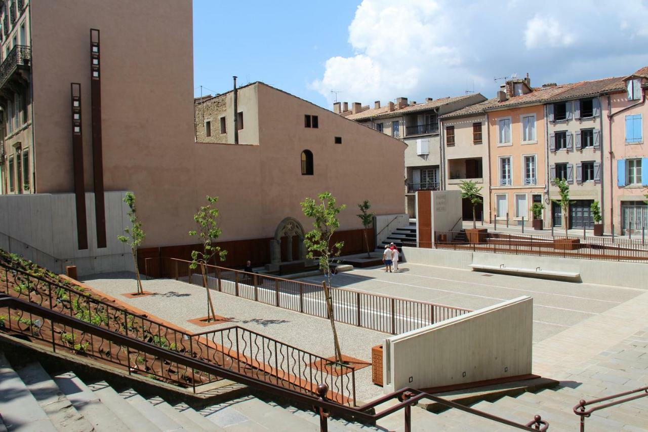 Le Voltaire Apartamento Carcassonne Exterior foto